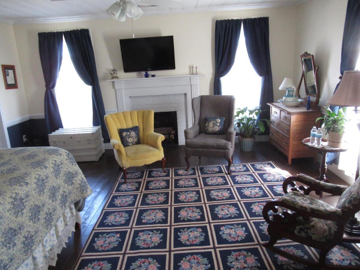 Carrier Houses Bed & Breakfast Rutherfordton Eksteriør bilde