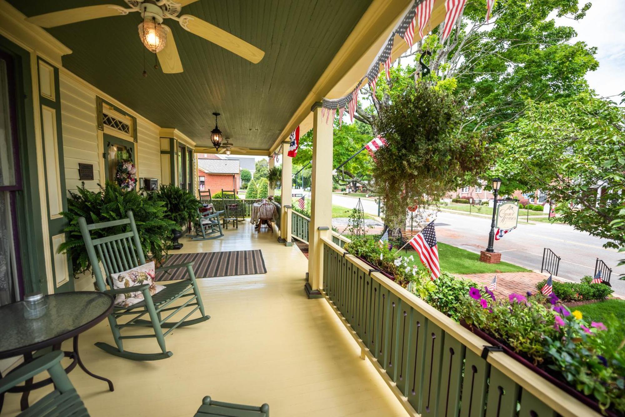 Carrier Houses Bed & Breakfast Rutherfordton Eksteriør bilde
