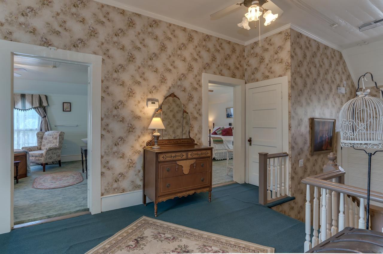 Carrier Houses Bed & Breakfast Rutherfordton Eksteriør bilde