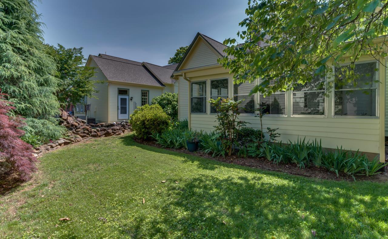 Carrier Houses Bed & Breakfast Rutherfordton Eksteriør bilde