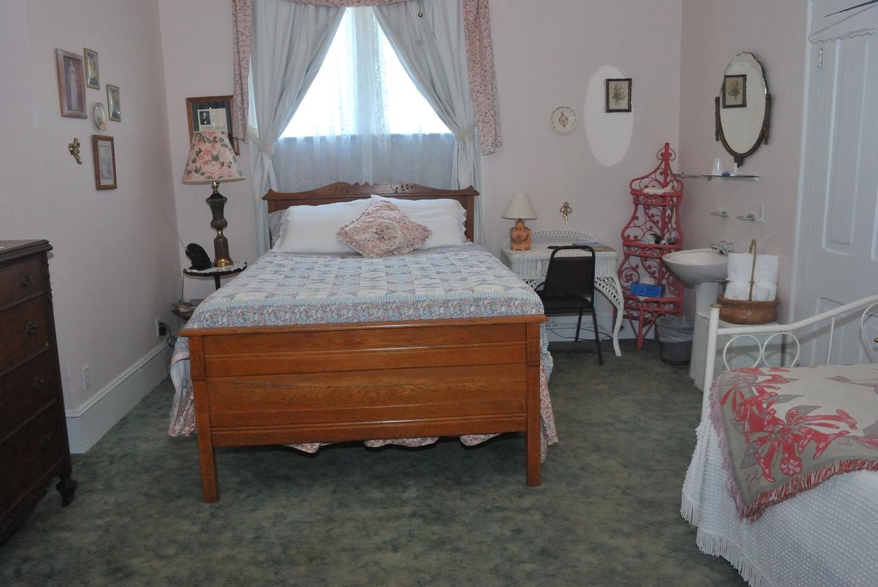 Carrier Houses Bed & Breakfast Rutherfordton Eksteriør bilde